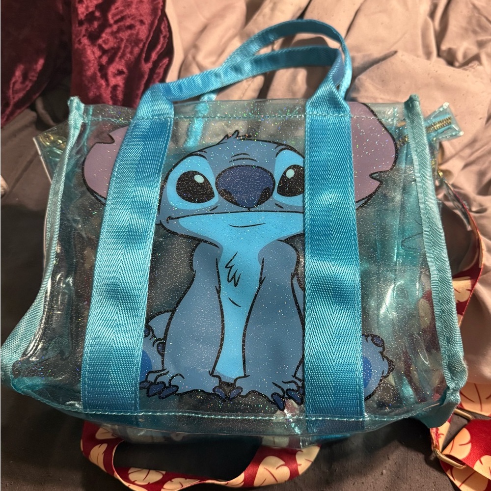 Lilo & Stitch Clear Blue Glitter Print
Tote With Detachable Strap